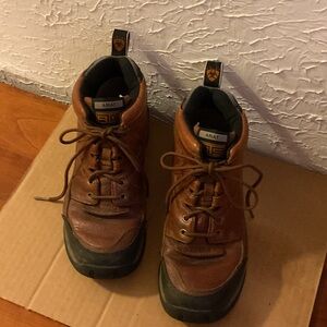 Ariat Men's Terrain Hiking Tan and Black Leather Boots Size 7B Retail $149